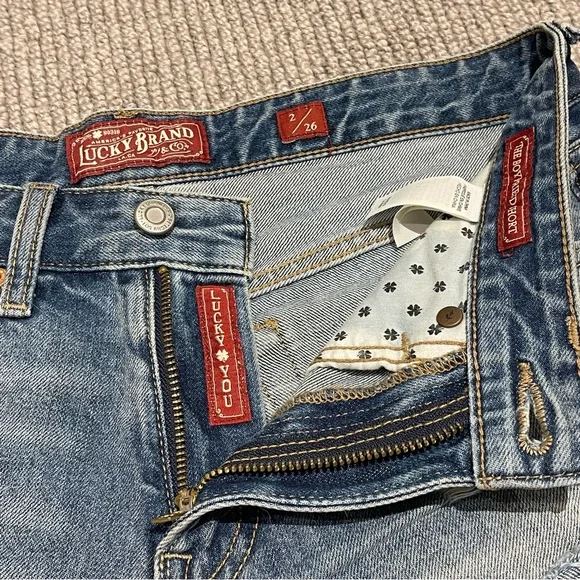 Lucky Brand The Boyfriend Short - Picture 10 of 10